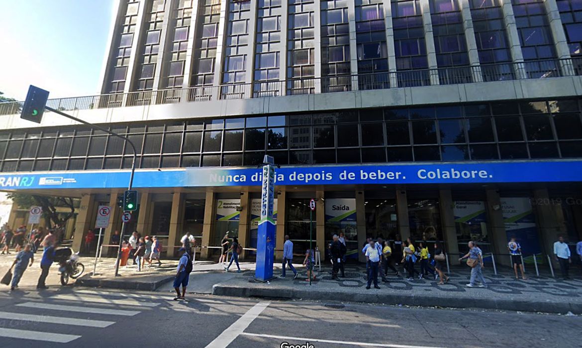 De Paula - Roubo de veículos caiu 24% em abril no Rio de Janeiro, diz ISP